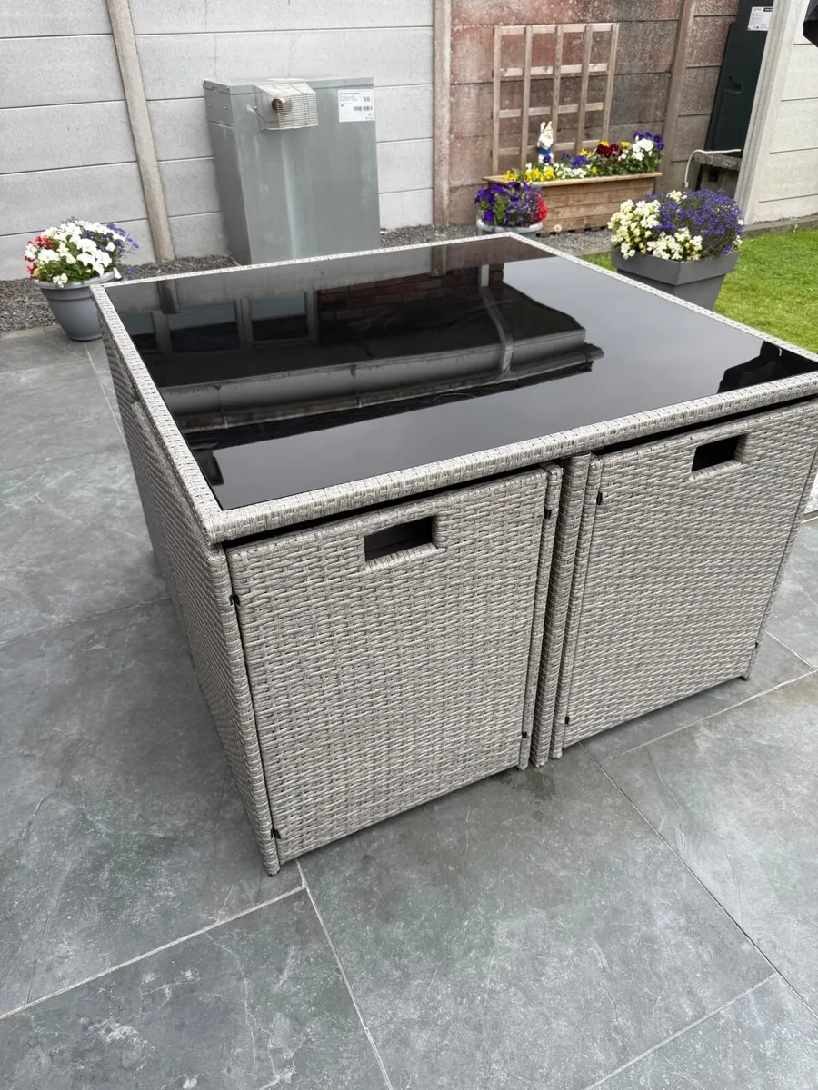 8 seater garden furniture set - Image 2