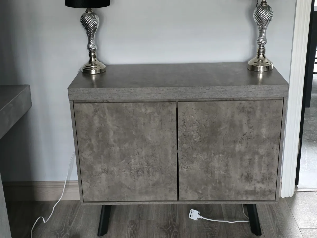 Sideboard