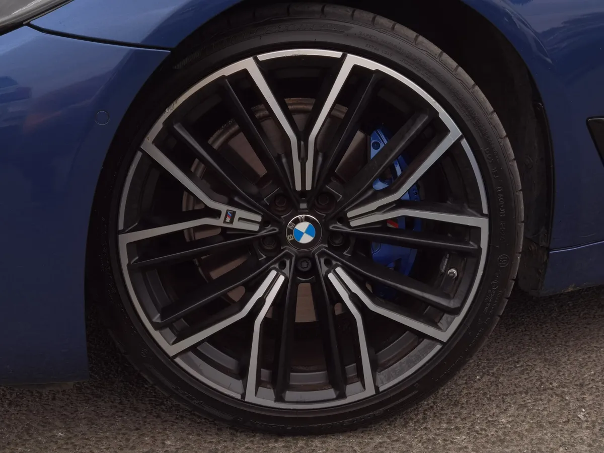BMW 5 SERIES 520D M SPORT AUTOMATIC - Image 2