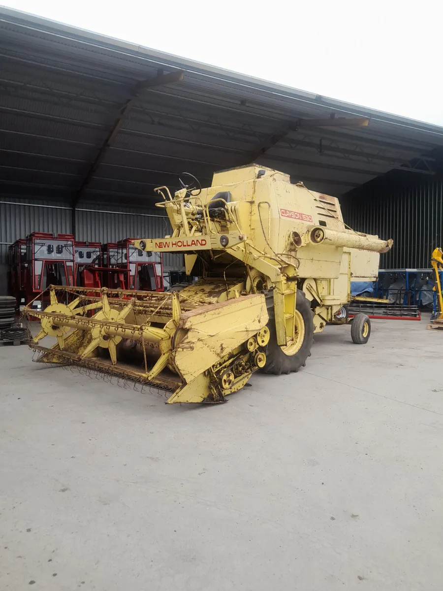 Newholland 1530 combine - Image 1