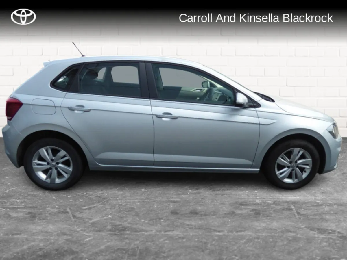 Volkswagen Polo LE 1.0 Manual - Image 3