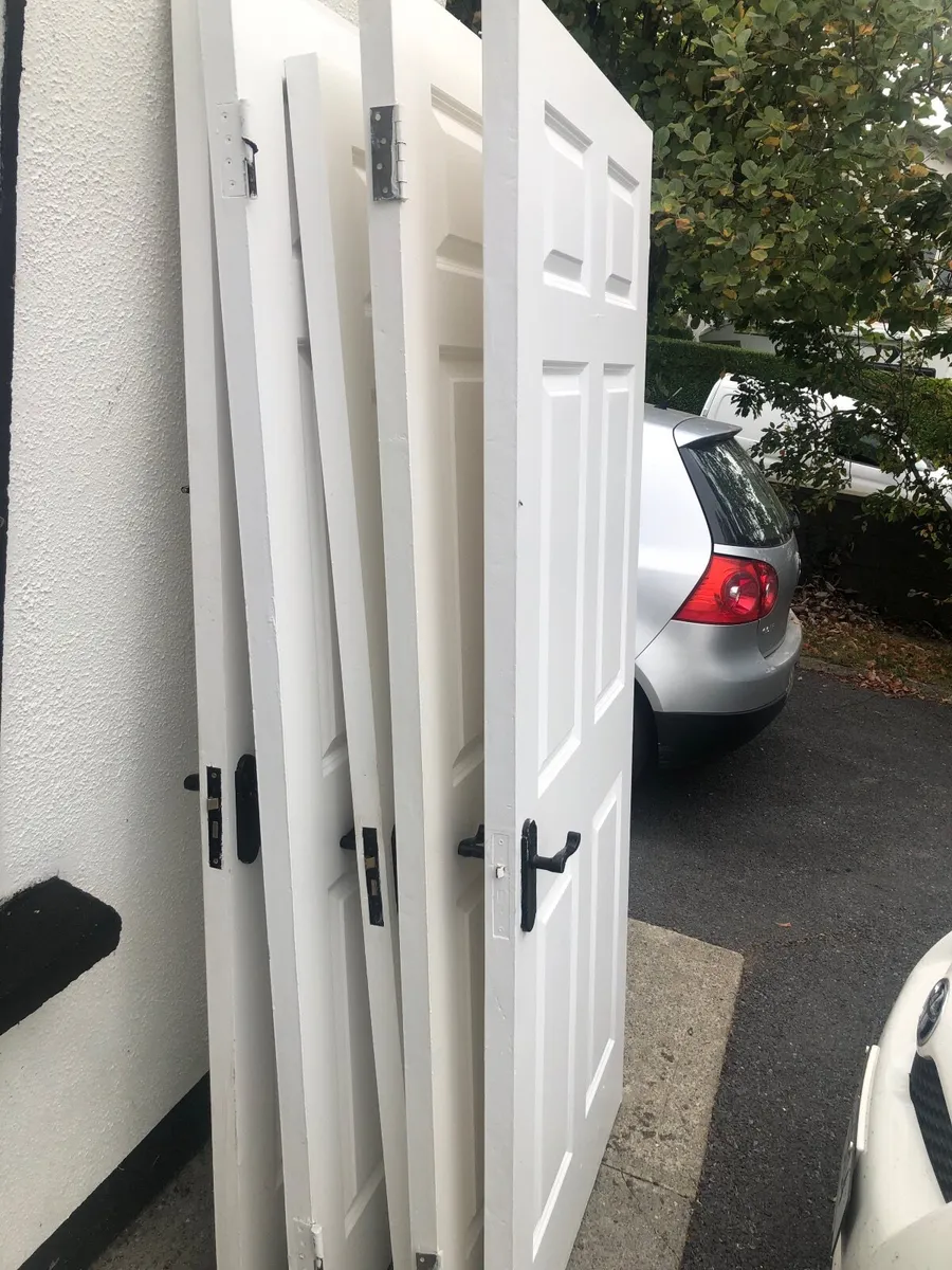 3Internal doors plus locks. Plus double doors - Image 2