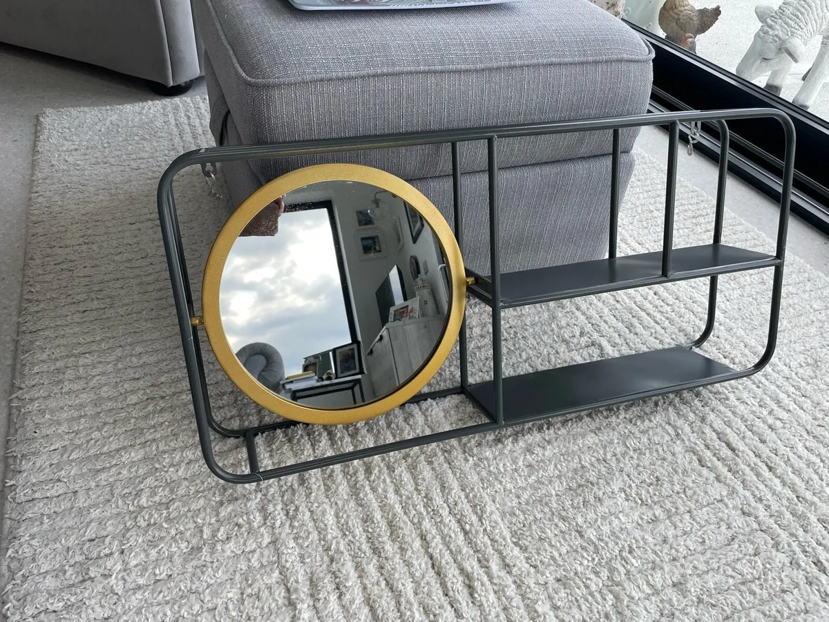 Mirror shelf - Image 1