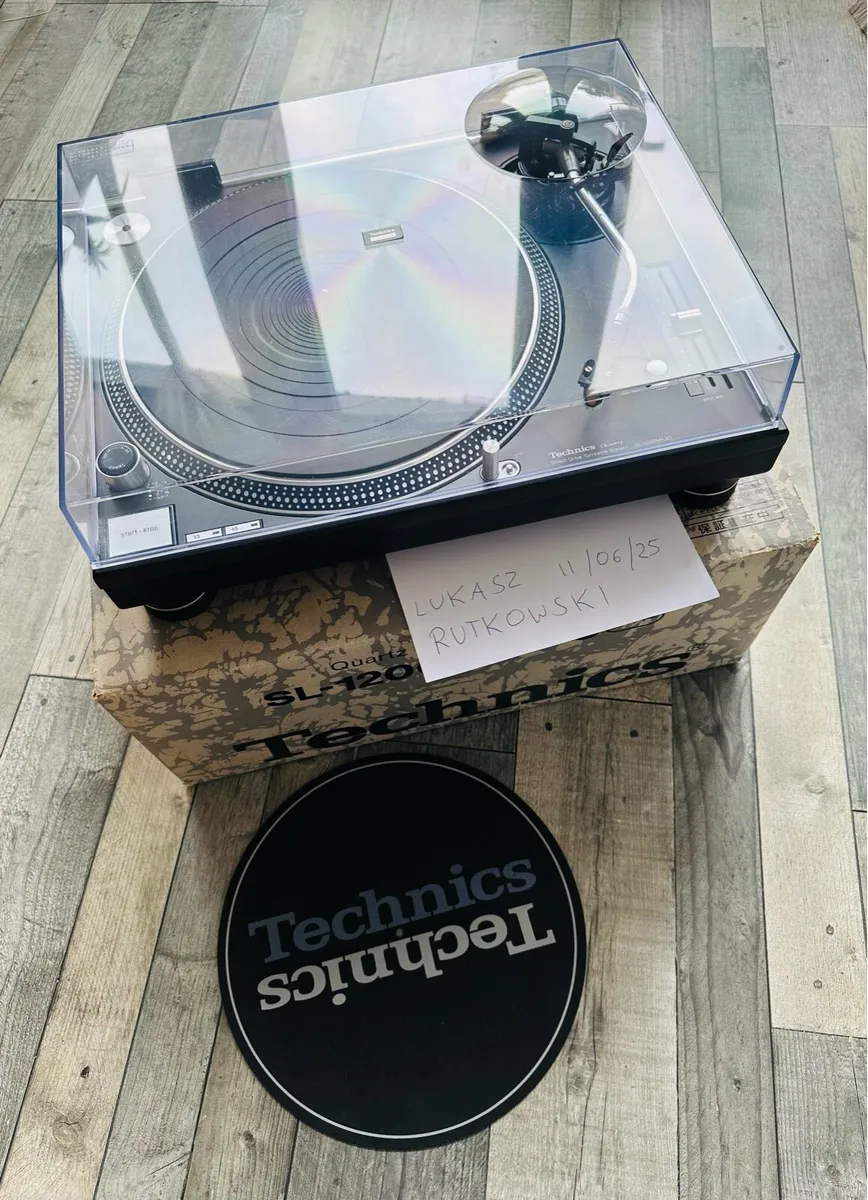 Technics SL1200 MK3D - Image 1