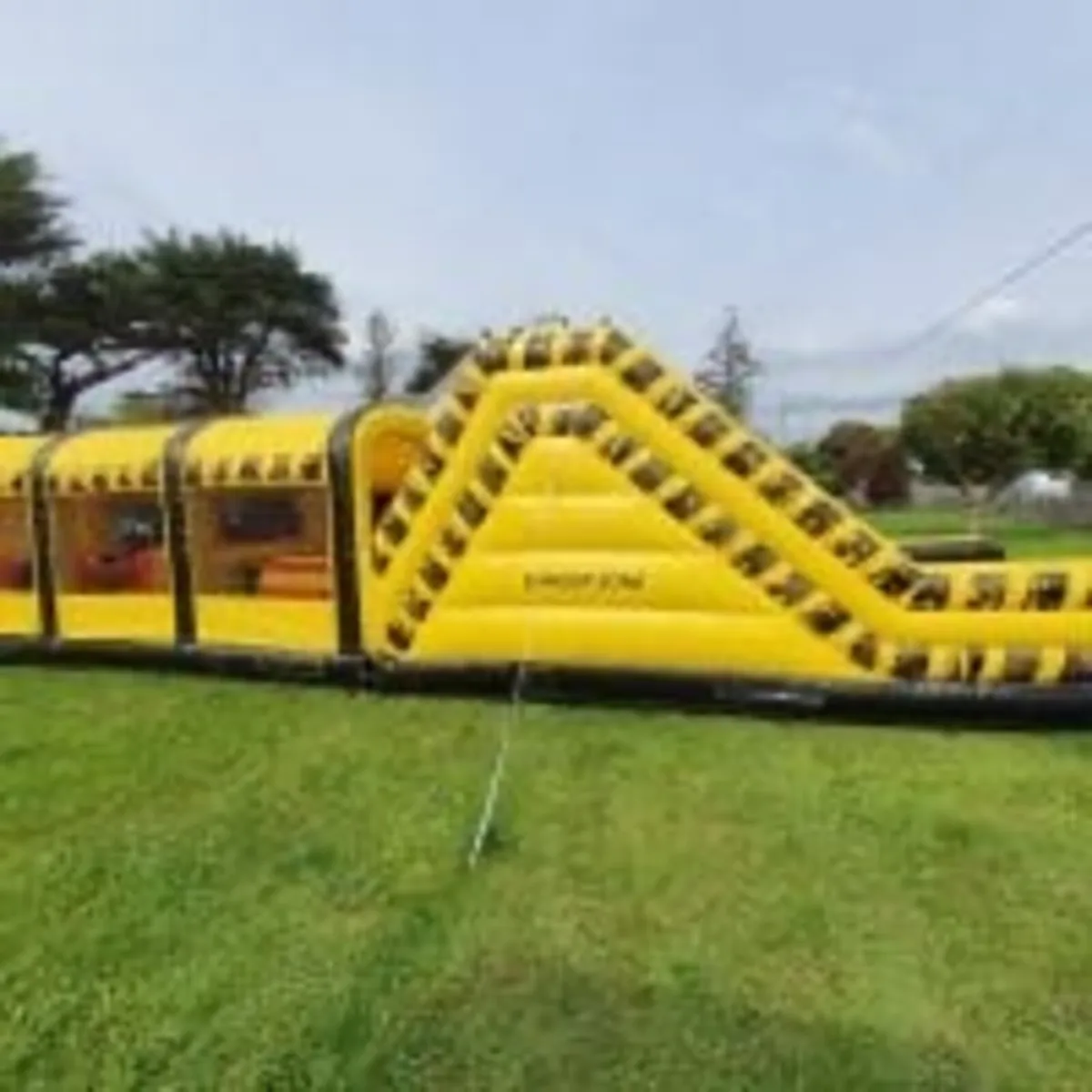 Bouncing castle - Image 3