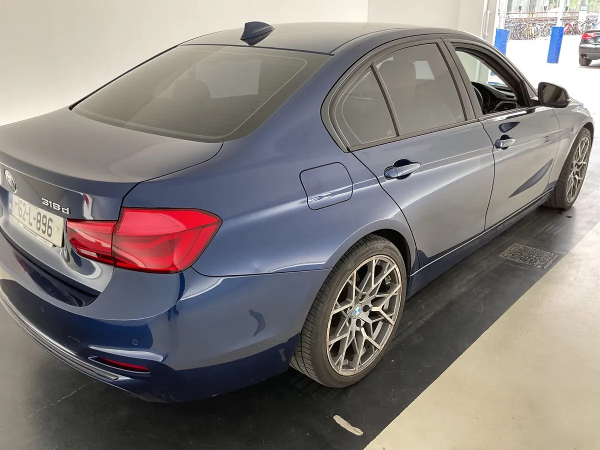 BMW 3-Series 2016 For Auction!! - Image 3