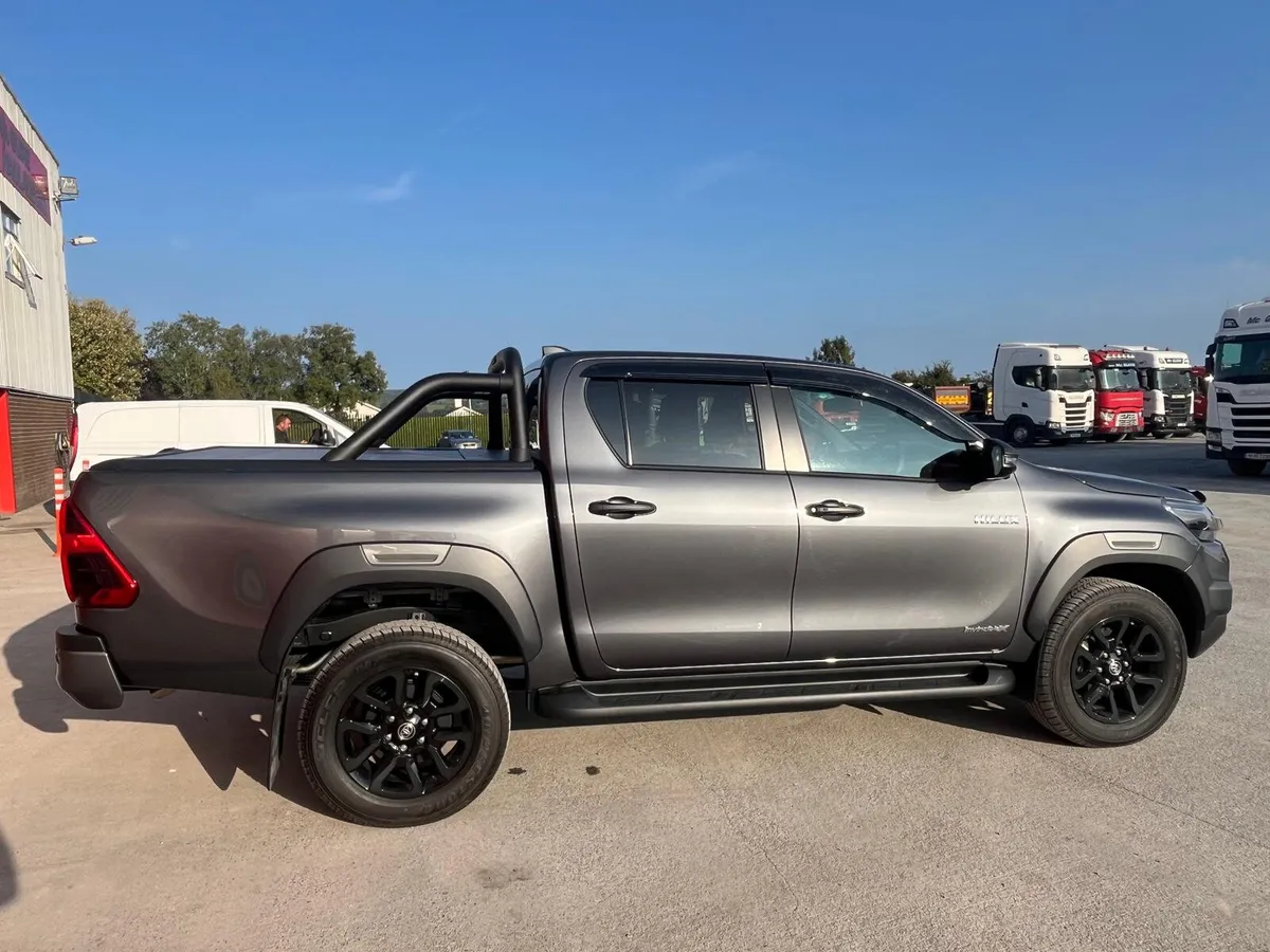 252 Toyota Hilux Invincible X (Choice of 2) - Image 4