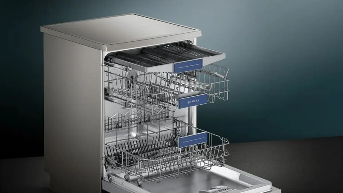Dishwasher - Image 2
