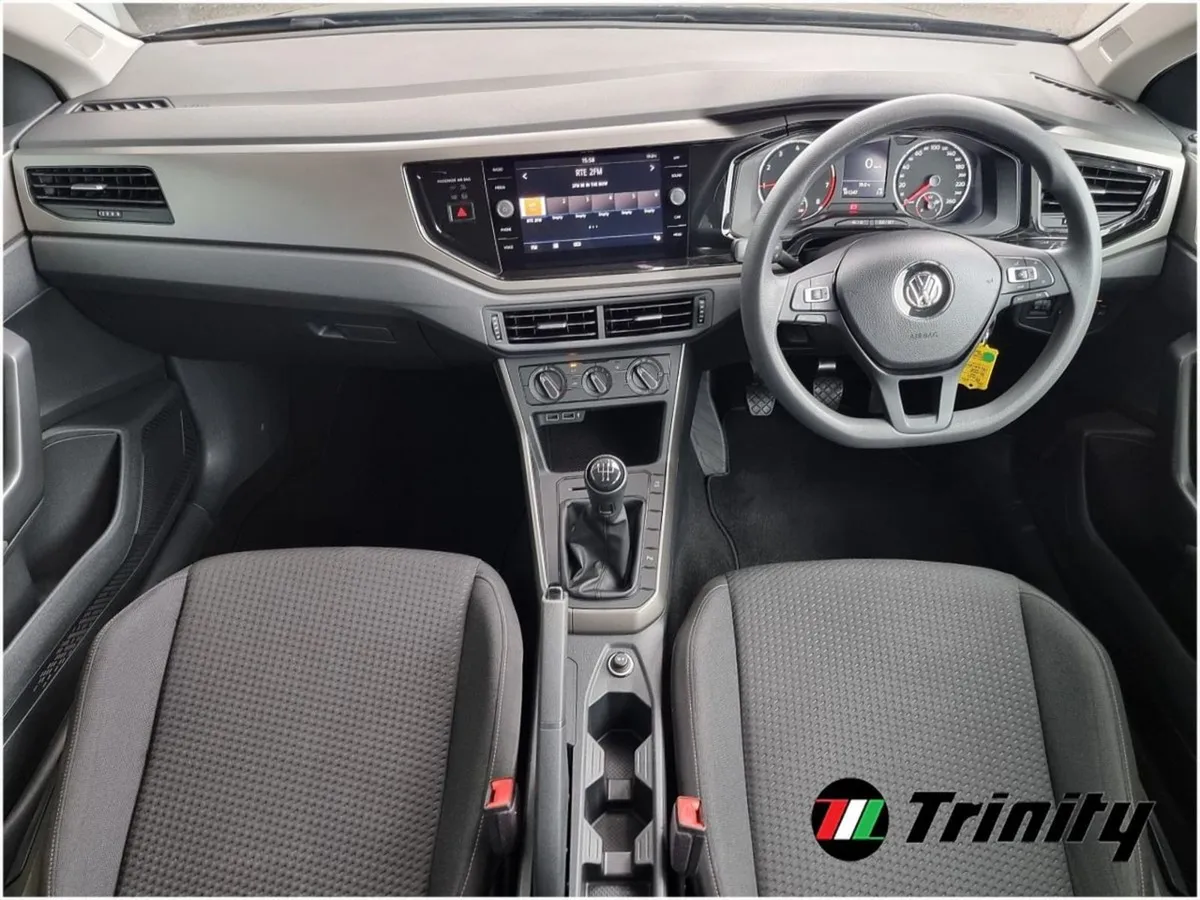 Volkswagen Polo Comfortline 1.0 TSI 65bhp Trinity - Image 2
