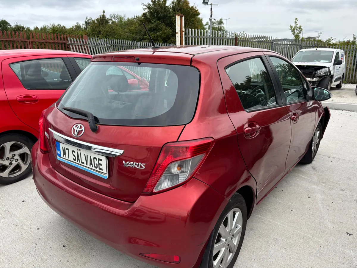 14 Yaris 1.0 SOL Manual Only 50km Drives - Image 3