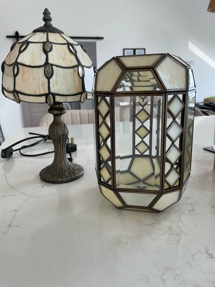 Tiffany lamp and shade
