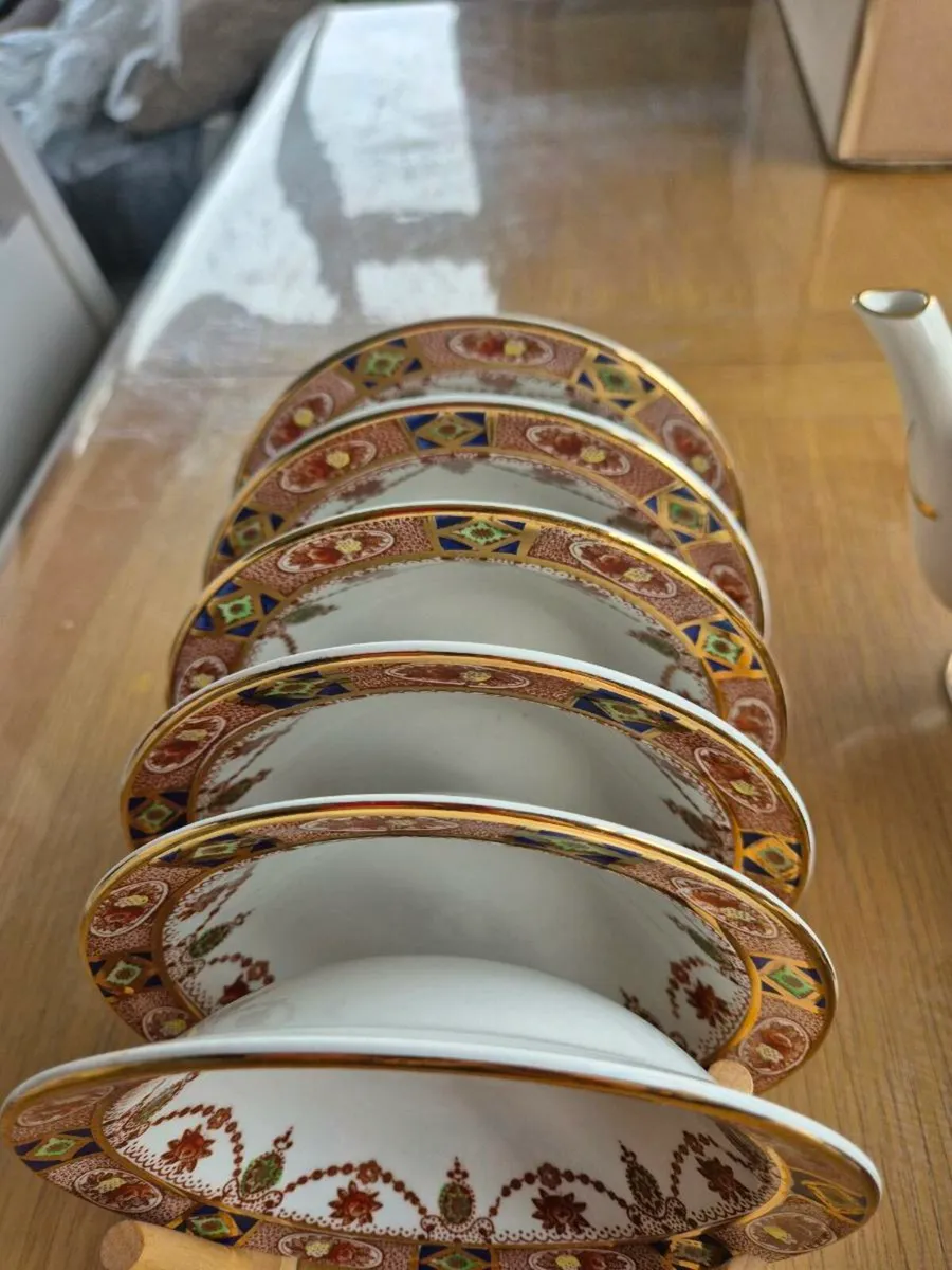 6 arklow tea plates - Image 1