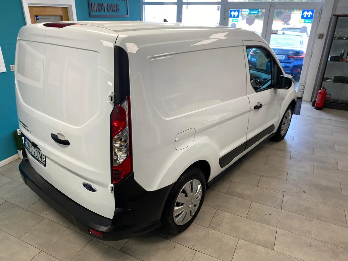 Ford transit connect 3 seater with sliding door - Image 4