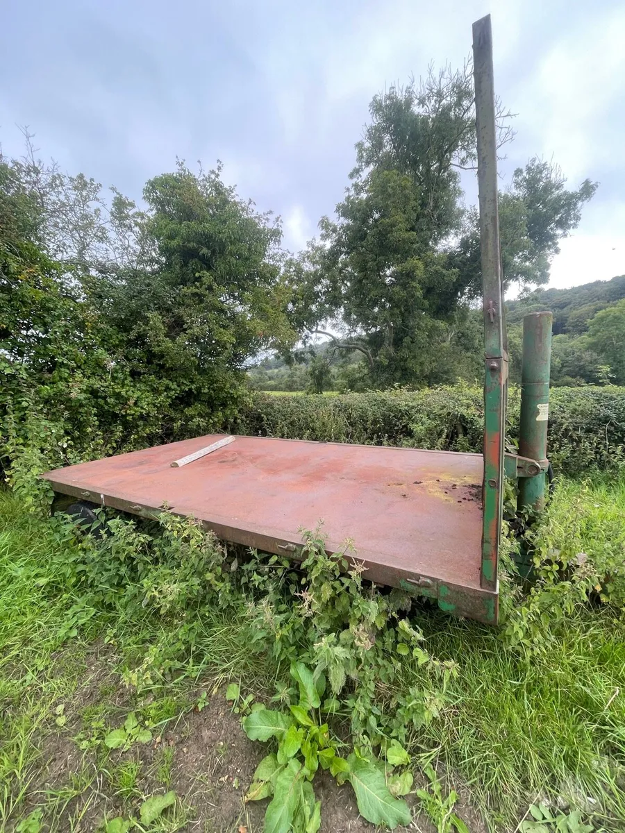 Silage trailer with high and low sides+doors - Image 4