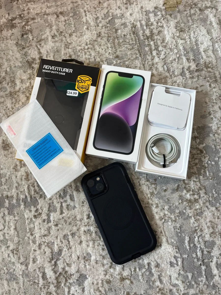 iPhone 13 BLack sim free 128GB with box access - Image 3