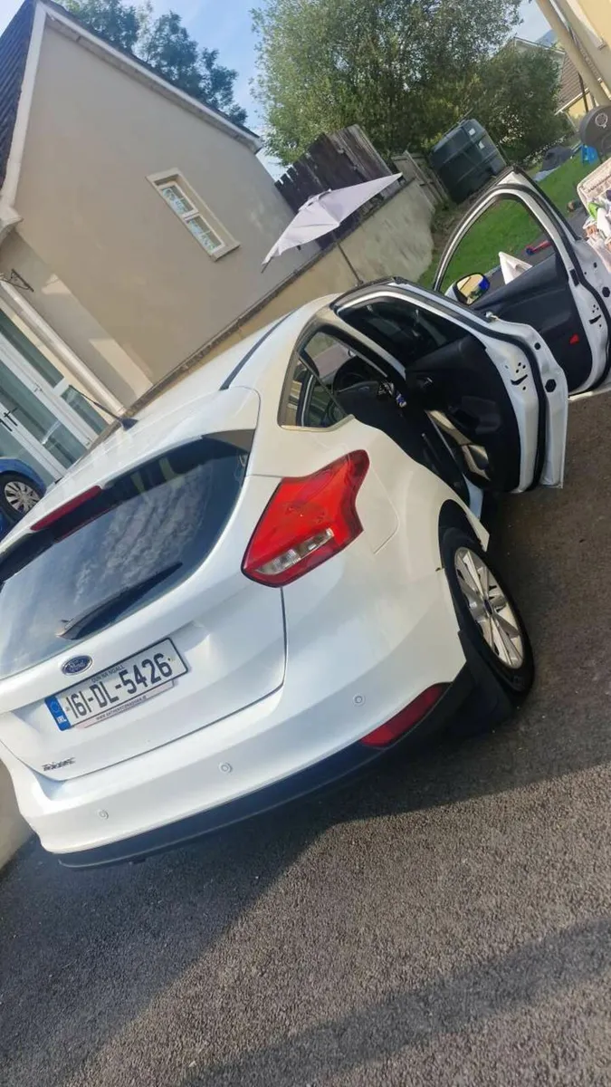 Ford Focus 2016 - Image 1