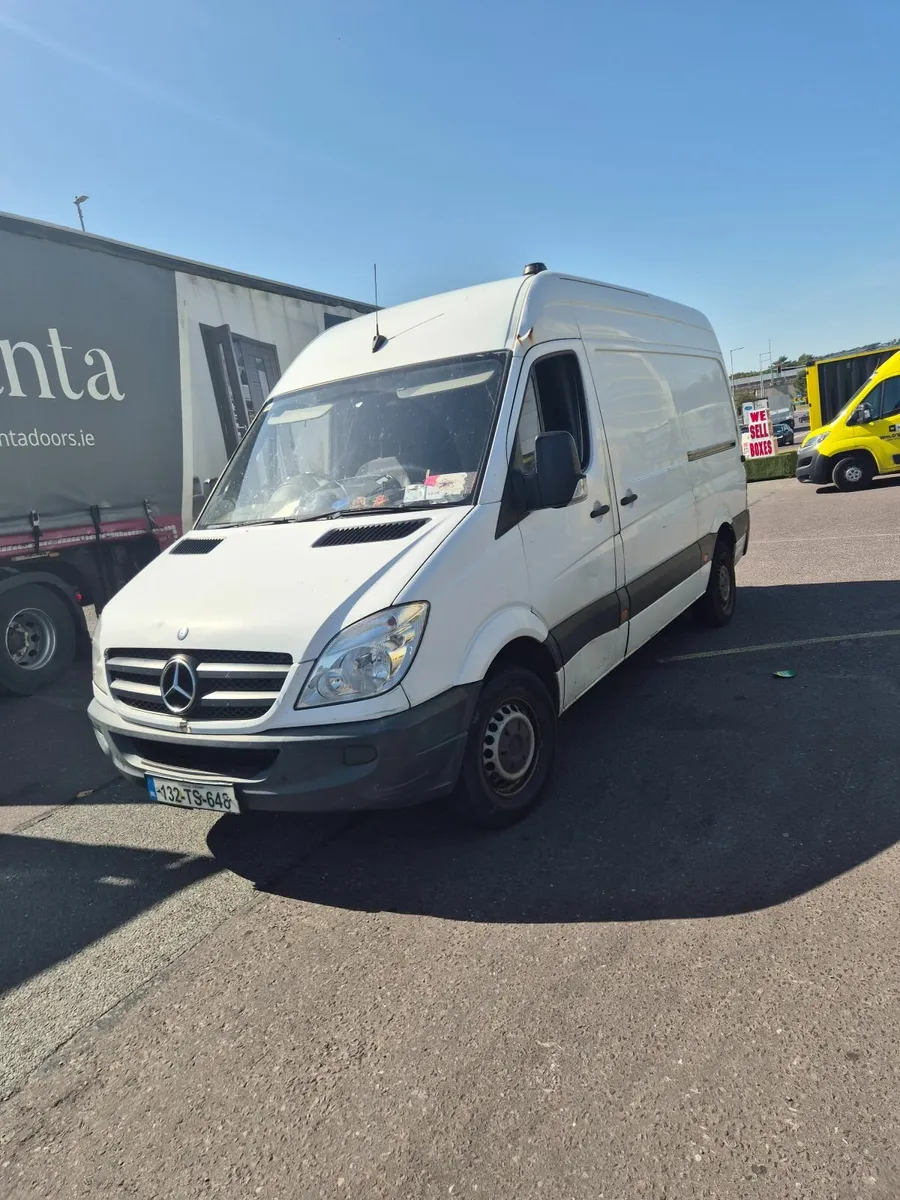 Mercedes sprinter mwb - Image 1