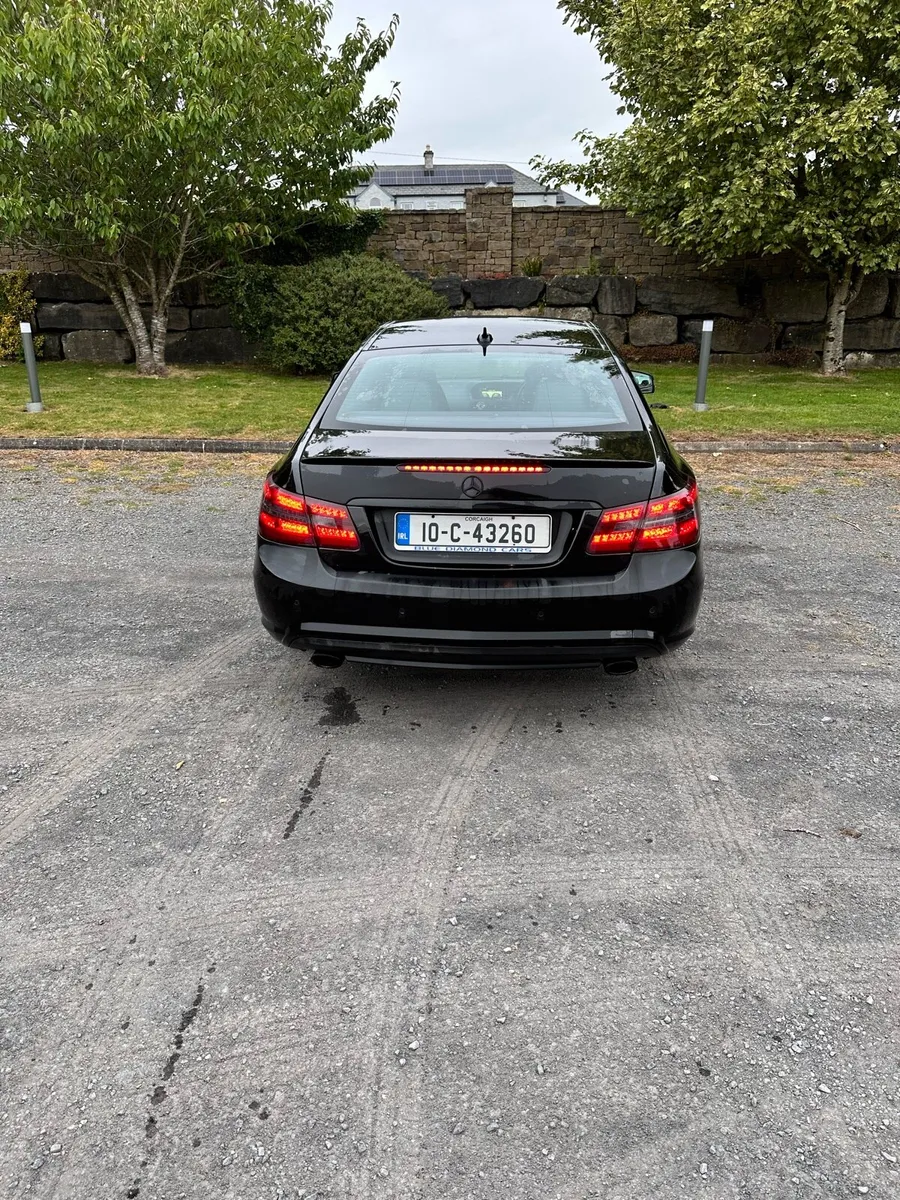 Mercedes Benz E350 coupe - Image 3