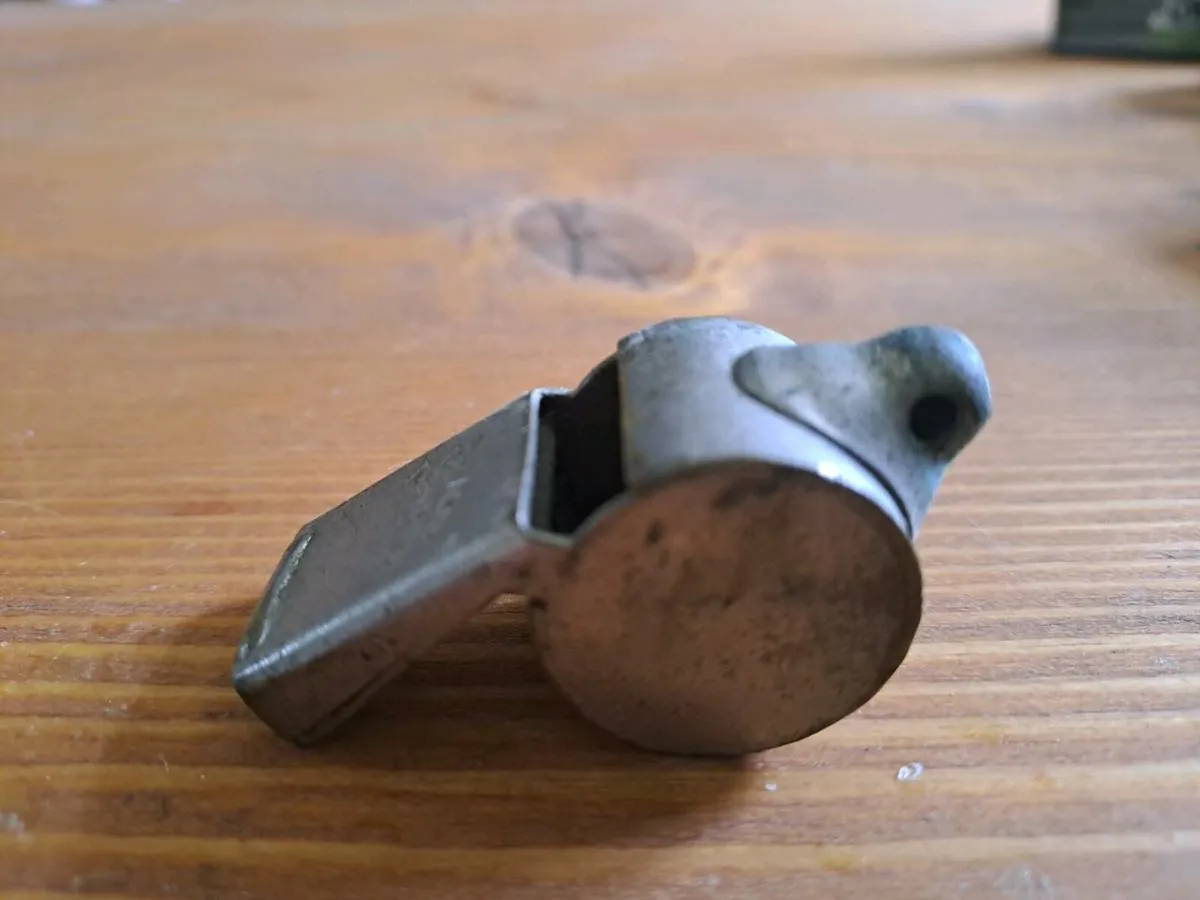 The Acme Thunderer whistle - Image 2