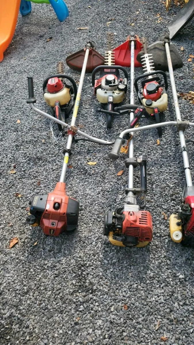 HEDGE & GRASS STRIMMERS - Image 2