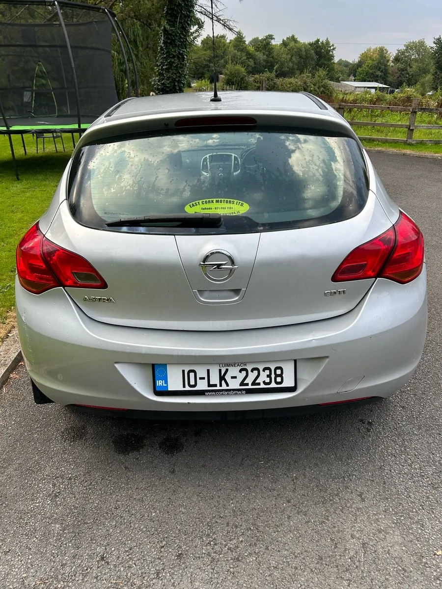 Opel Astra Low Mileage - Image 3