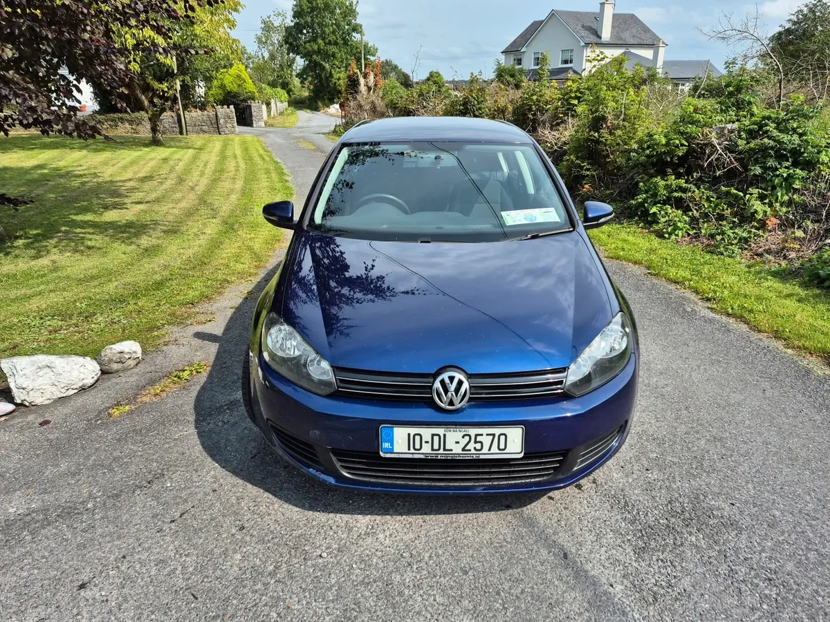Volkswagen Golf 2010 - Image 1