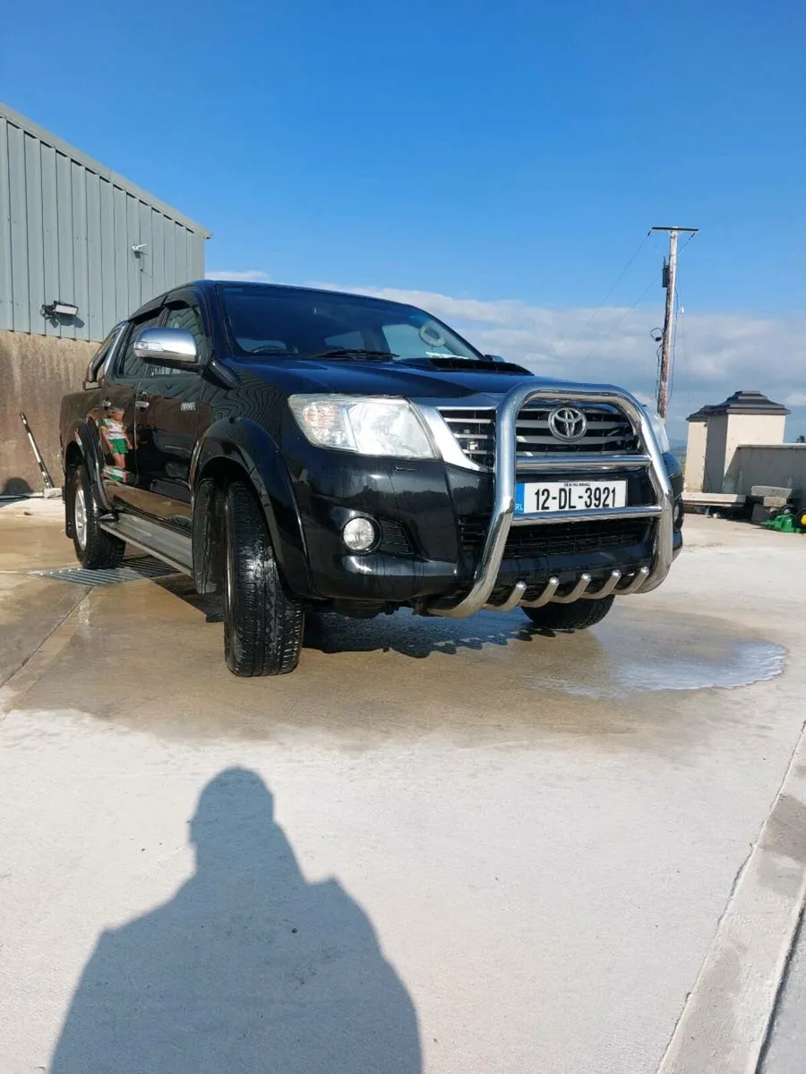 Toyota hilux - Image 2