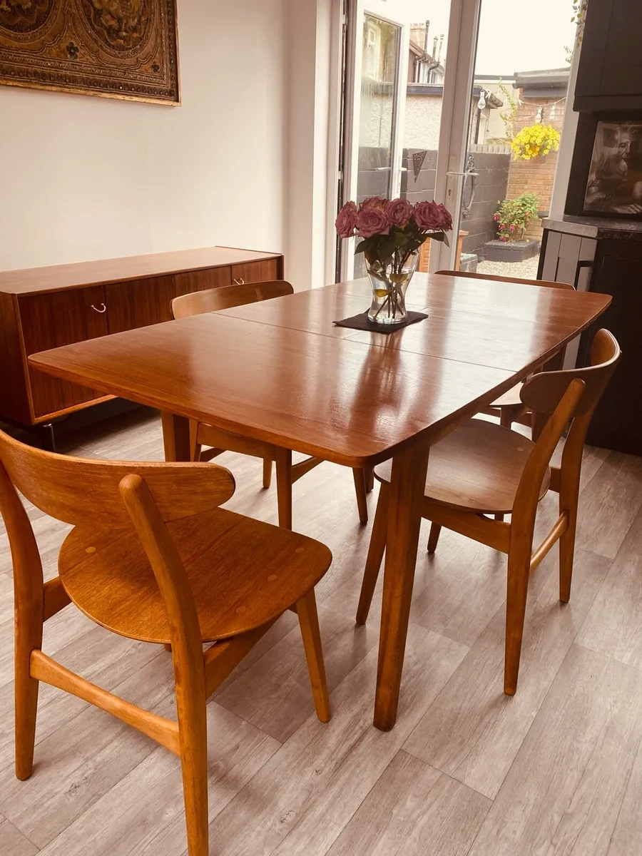 Mid Century Extendable Dining Table - Image 3