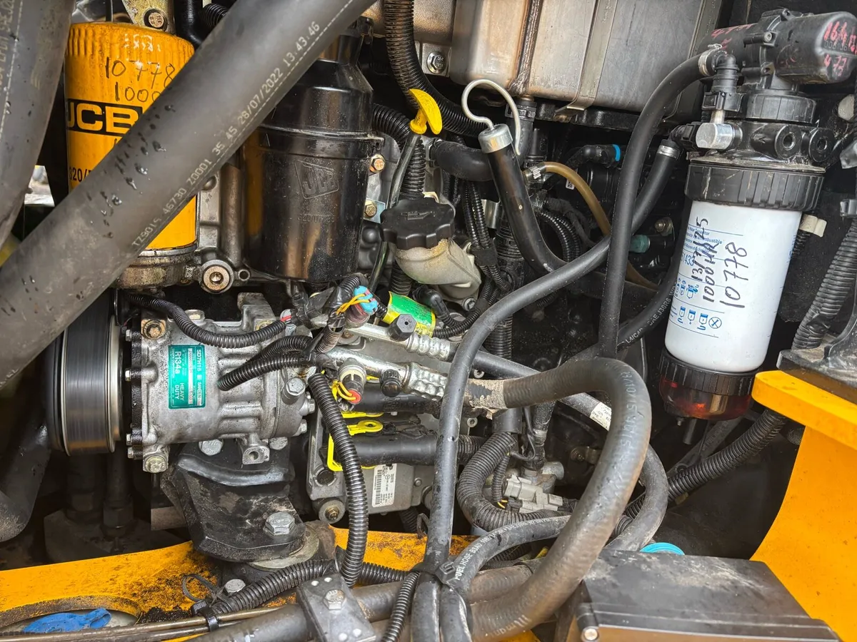 2016 JCB TM320s Agri - Image 4