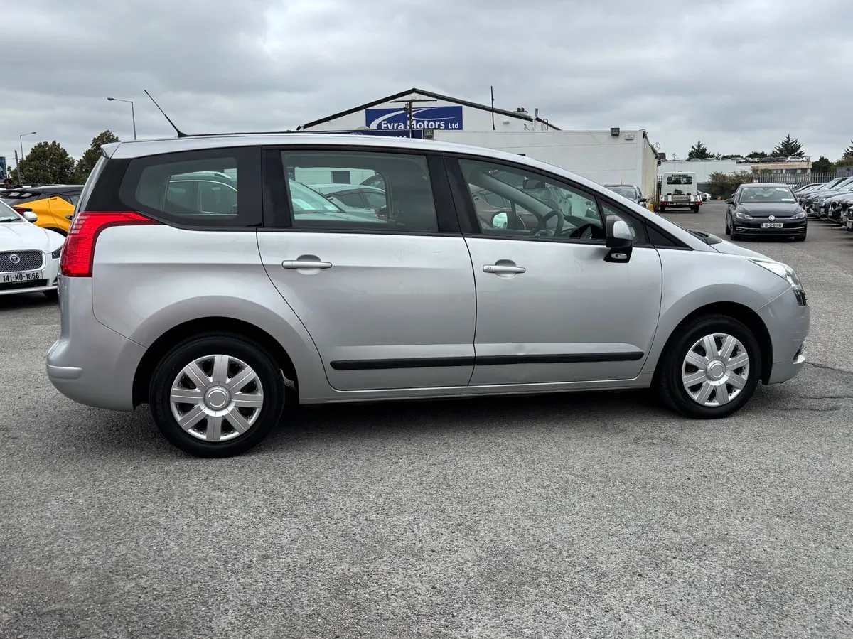 2012 Peugeot 5008 1.6D 7 Seater Nct 12/25 - Image 4