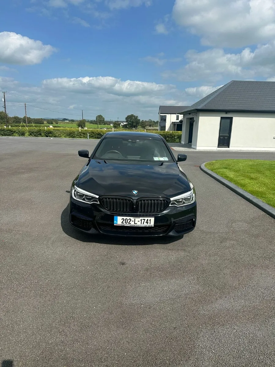 BMW 5-Series 2020 - Image 2
