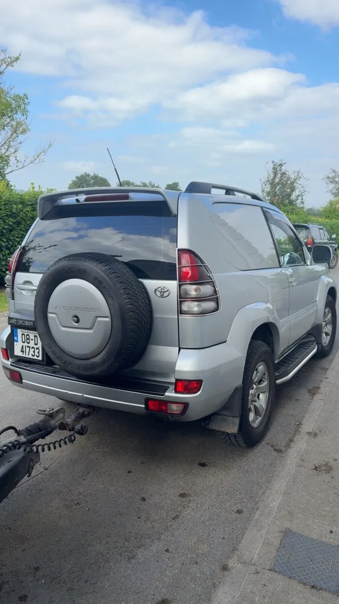 2008 Low KM SWB Toyota Land Cruiser - Image 1