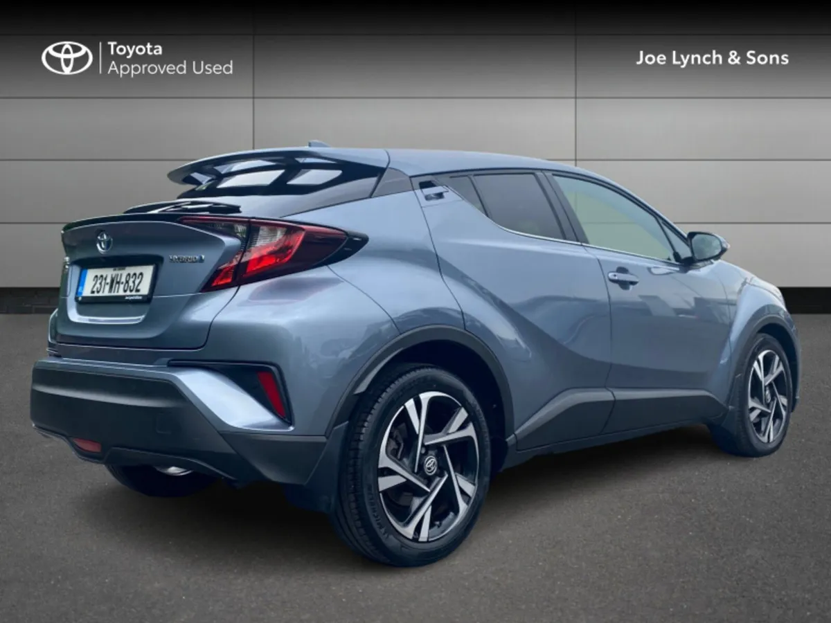 Toyota C-HR C-HR HYBRID SPORT - Image 2