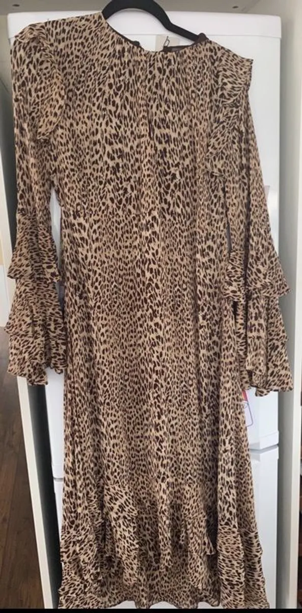 BRAND NEW Mint Velvet Animal Print  Ruffle Dress Size 12 - Image 1