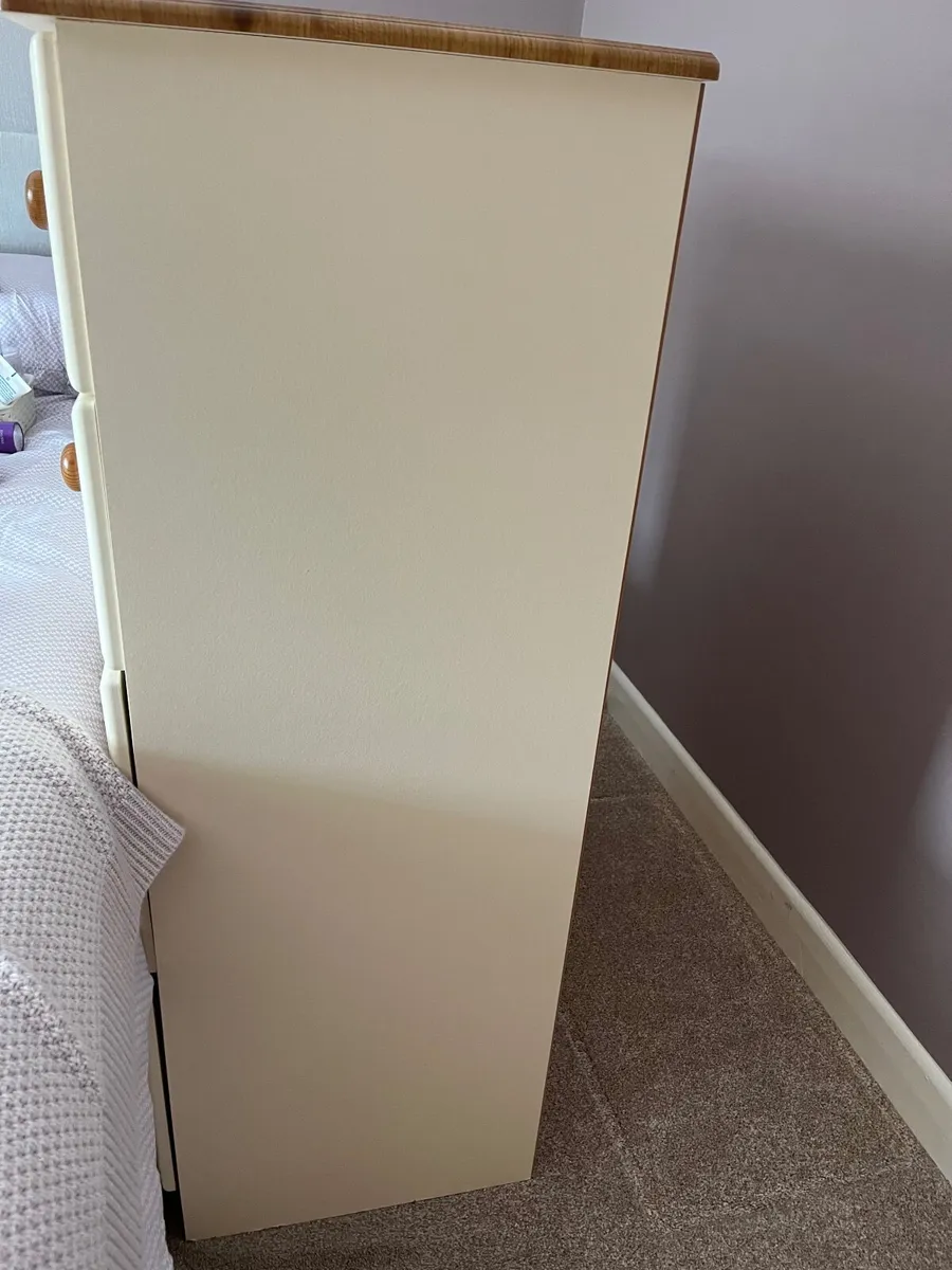 Chest of drawers - Image 3
