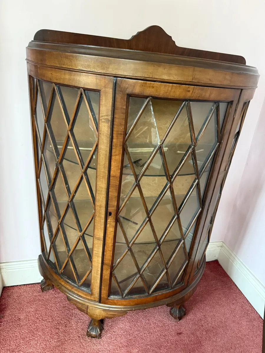 Furniture - Image 3
