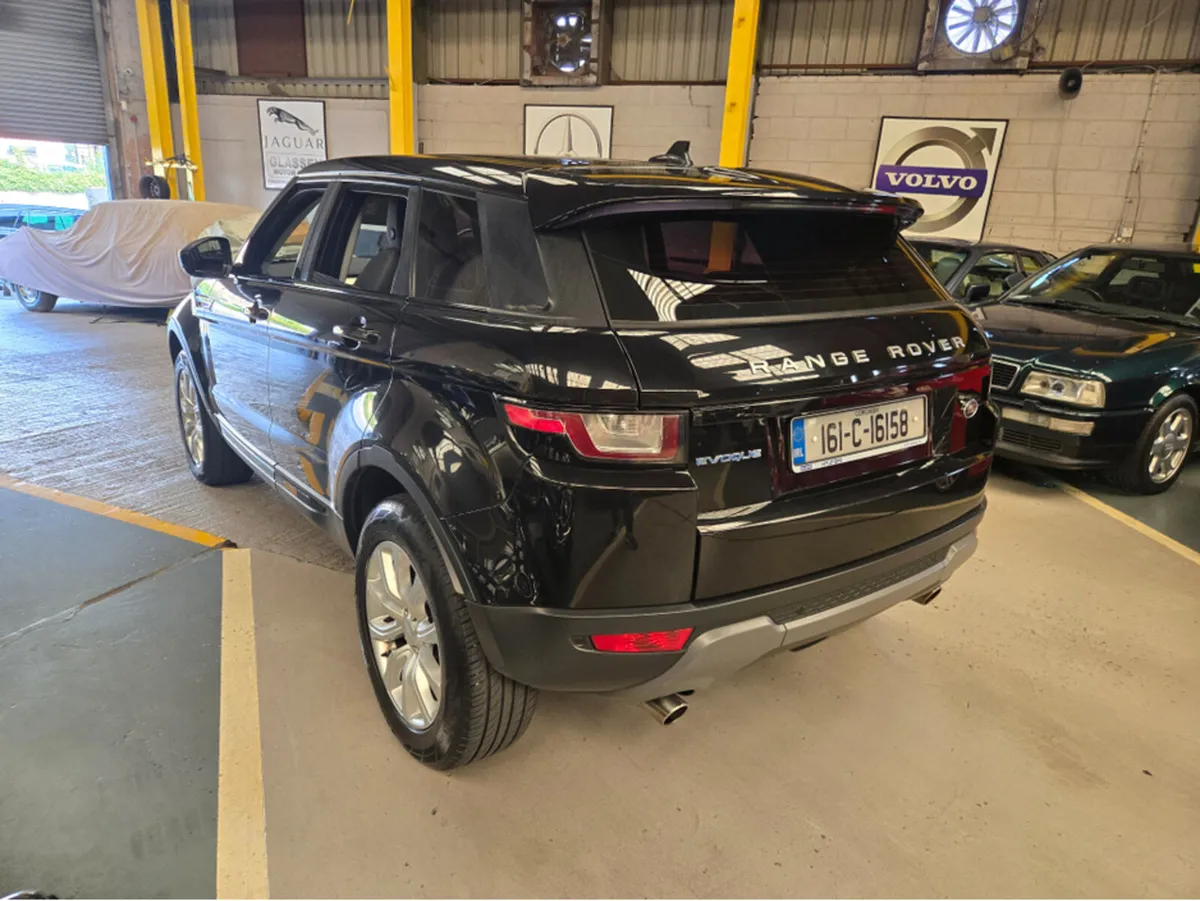 Land Rover Range Rover Evoque 2.0 ED4 SE TECH 2WD - Image 3
