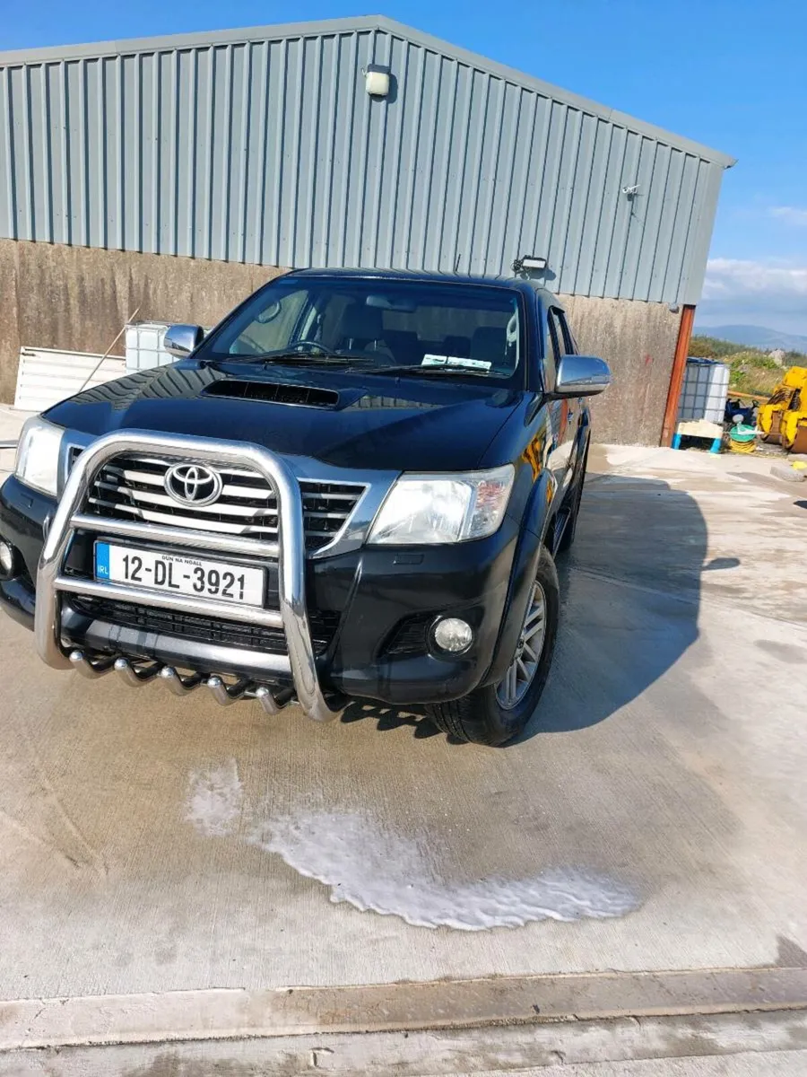 Toyota hilux - Image 1