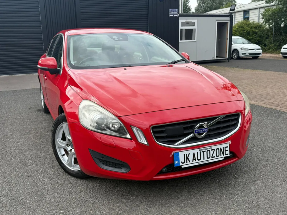 Volvo S60 1.6 T4 HIGH SPEC - Image 1