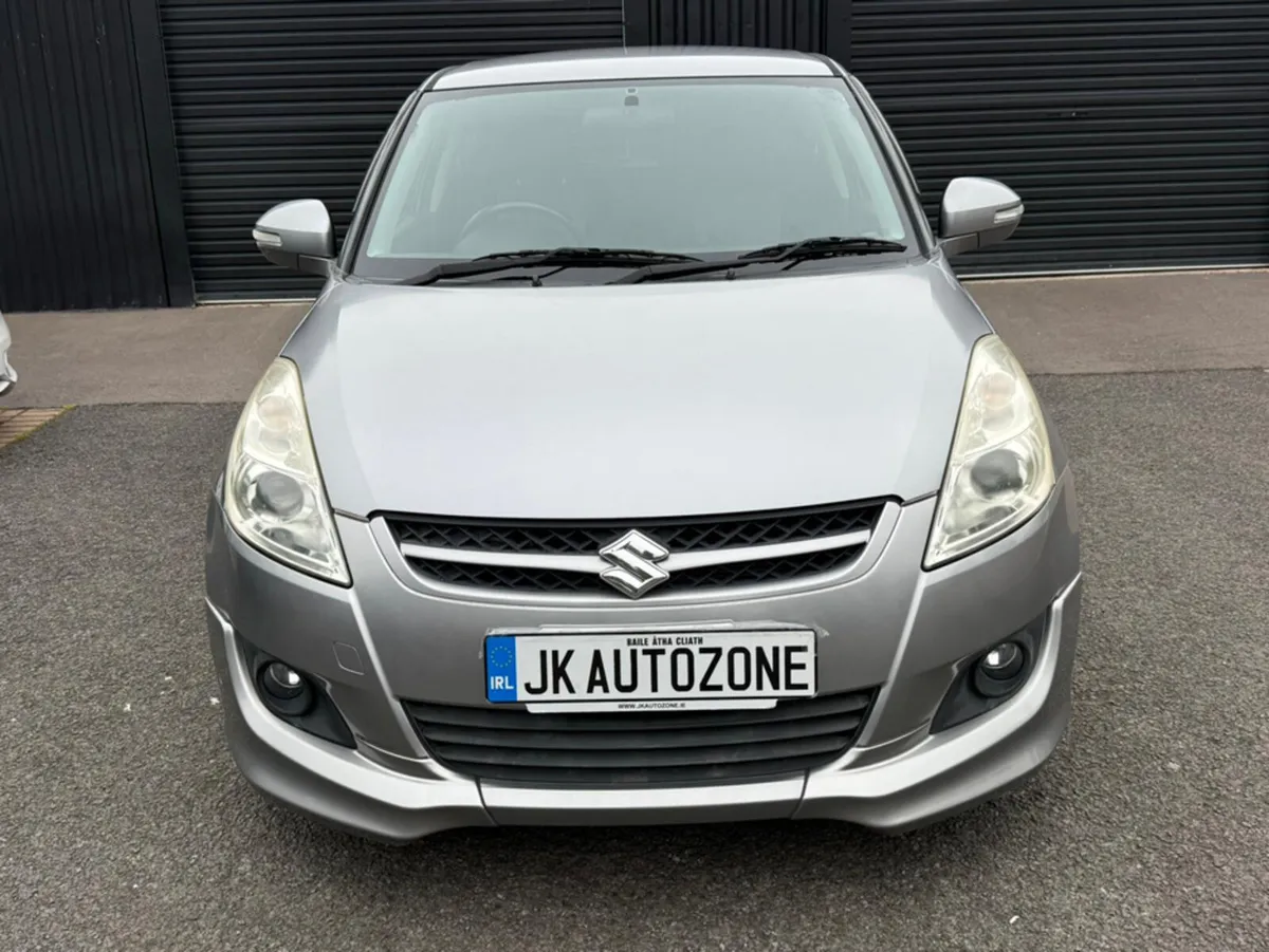 Suzuki Swift 1.2 RS AUTO - Image 2