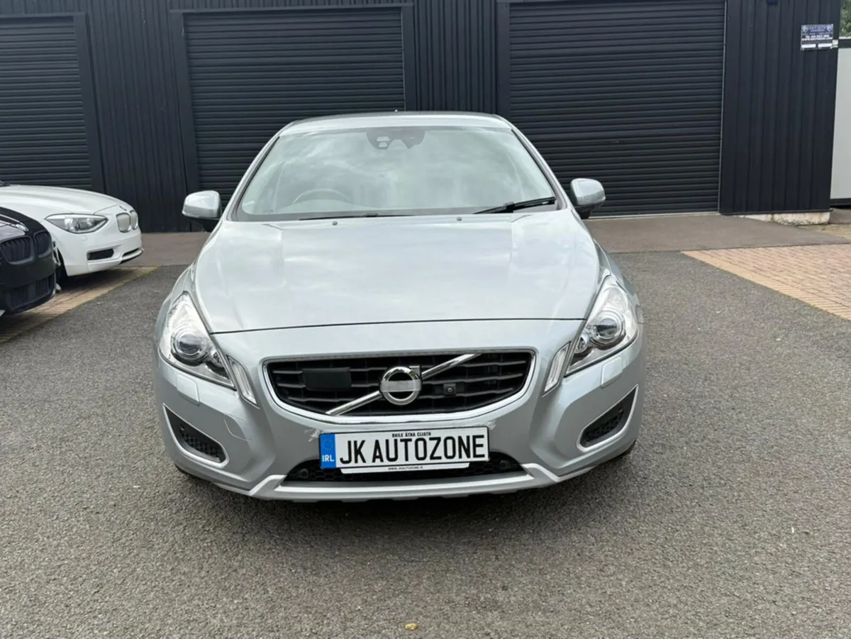 Volvo S60 1.6  E-DRIV AUTO - Image 2