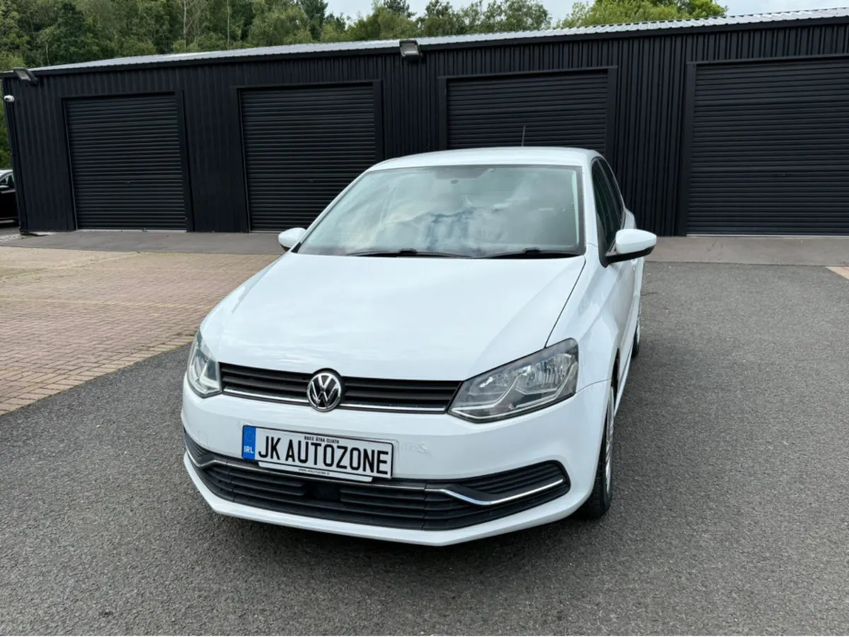 Volkswagen Polo 1.2 TSI COMFORLINE 5DR - Image 3
