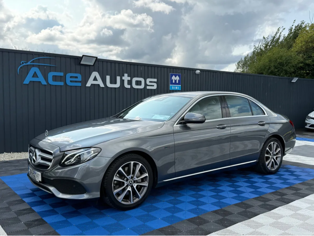 Mercedes-Benz E-Class SE - 2.0L PETROL HYBRID - AU - Image 3