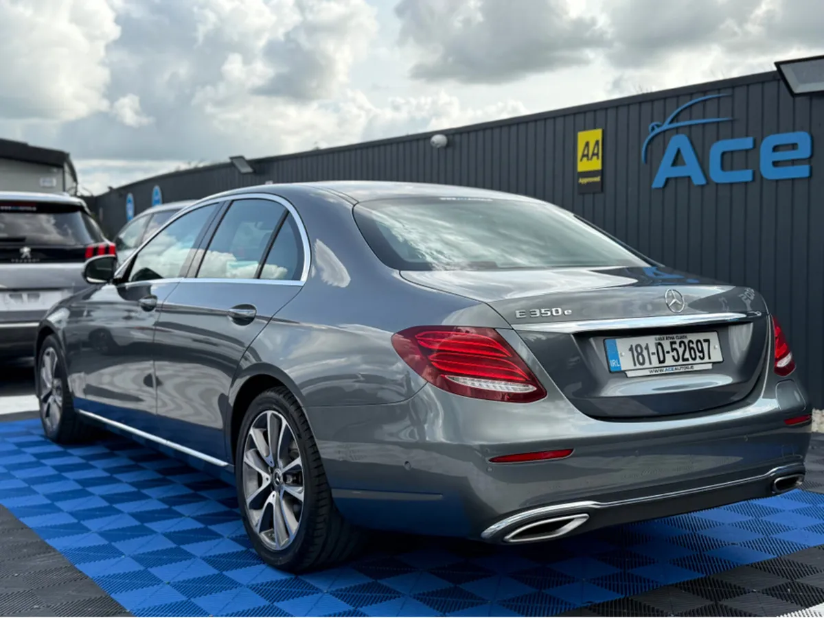 Mercedes-Benz E-Class SE - 2.0L PETROL HYBRID - AU - Image 4