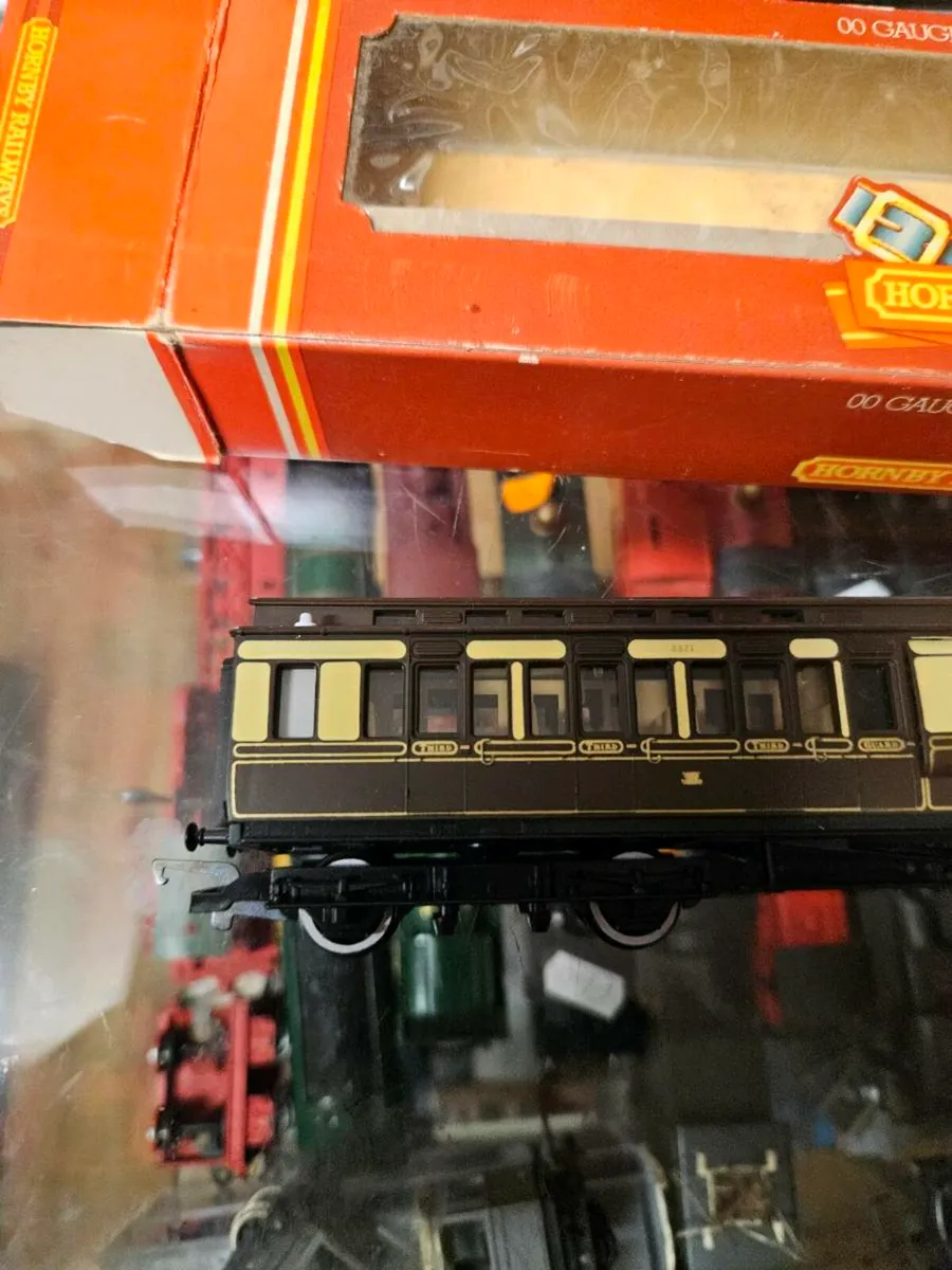 Hornby OO Gauge GWR Carraige - Image 2