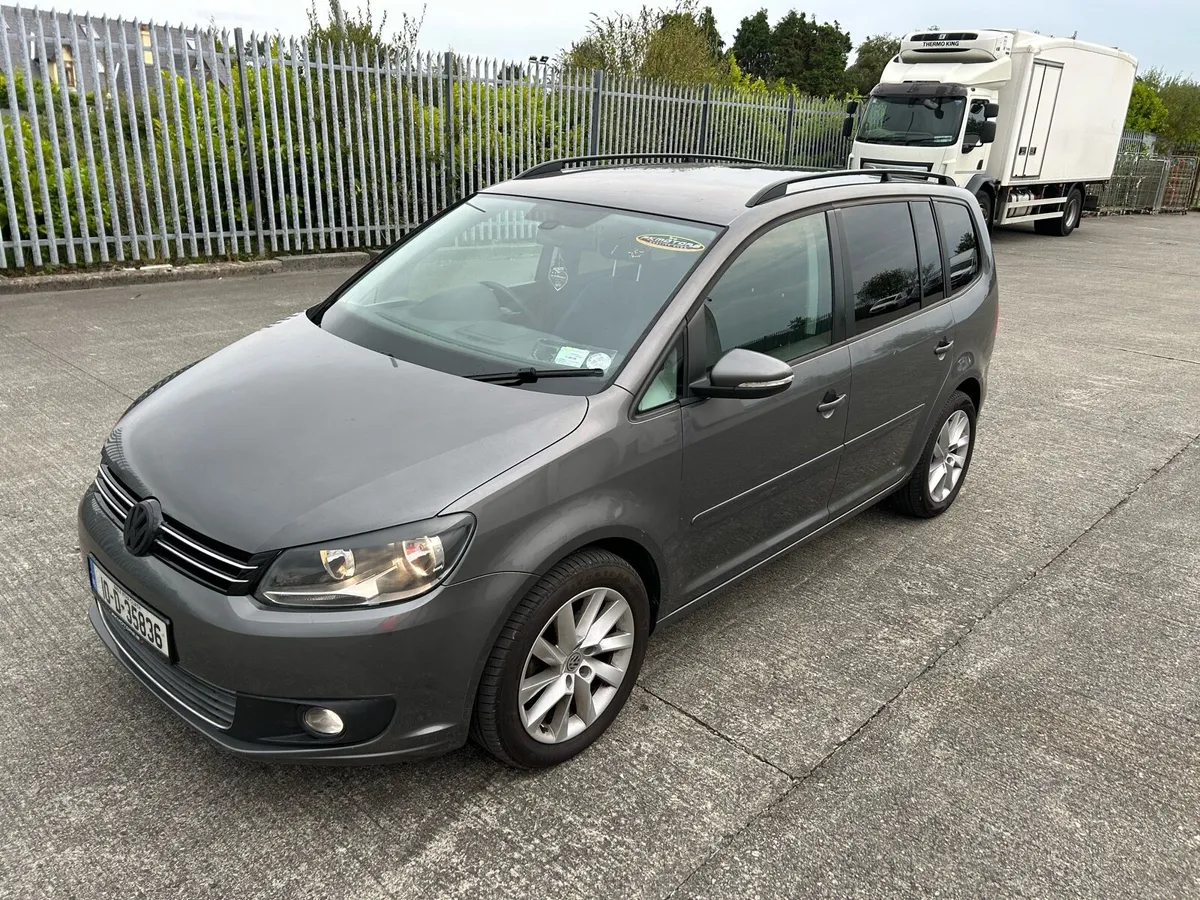 2010 Volkswagen Touran Facelift 7 Seater 1.6 Tdi - Image 2