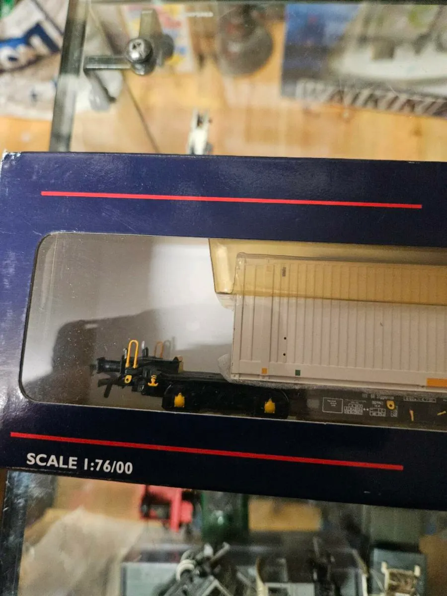Hornby Bachmann I terminal 00 Gauge - Image 2