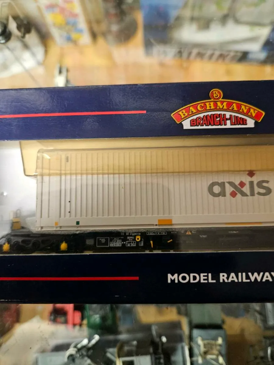 Hornby Bachmann I terminal 00 Gauge - Image 3