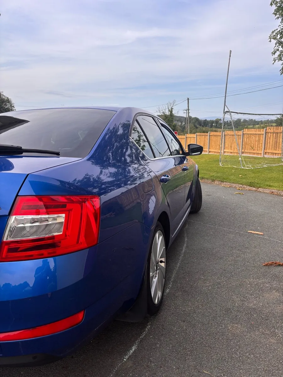 Skoda Octavia 1.6L Diesel - Image 3