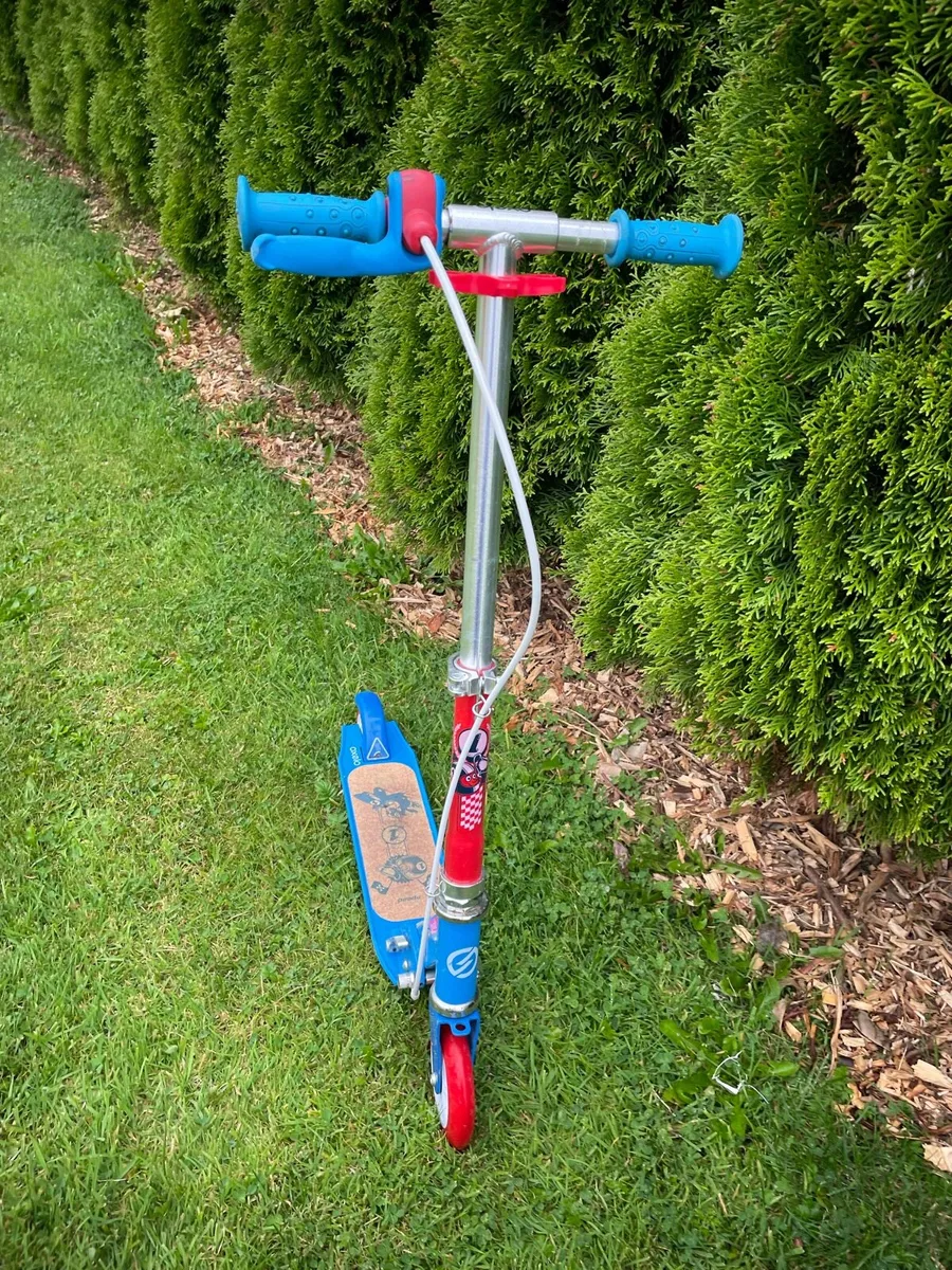 Kids scooter 4-6 year old - Image 1